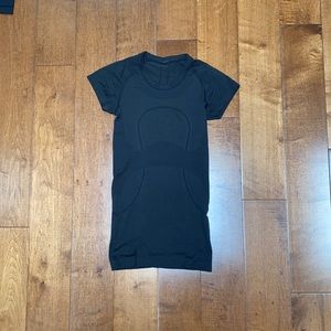 Lululemon Shirt